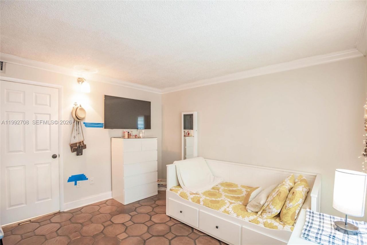 9404 SW 8th Ter , Unit 9404, Miami, FL 33174 Photo