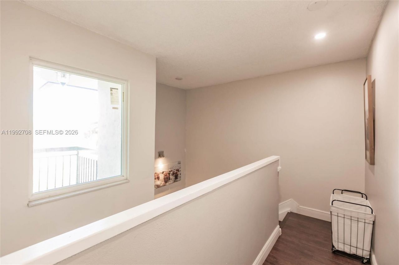 9404 SW 8th Ter , Unit 9404, Miami, FL 33174 Photo