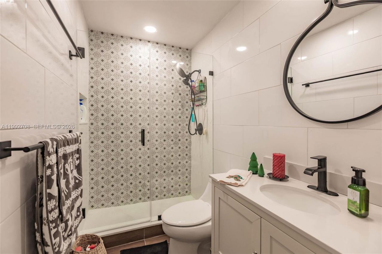 9404 SW 8th Ter , Unit 9404, Miami, FL 33174 Photo