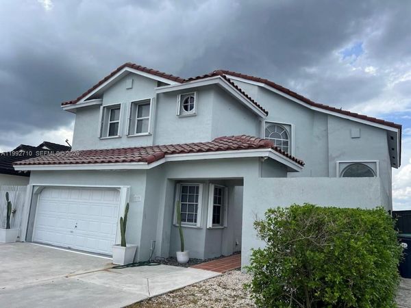 15511 SW 59th St, Miami, FL 33193
