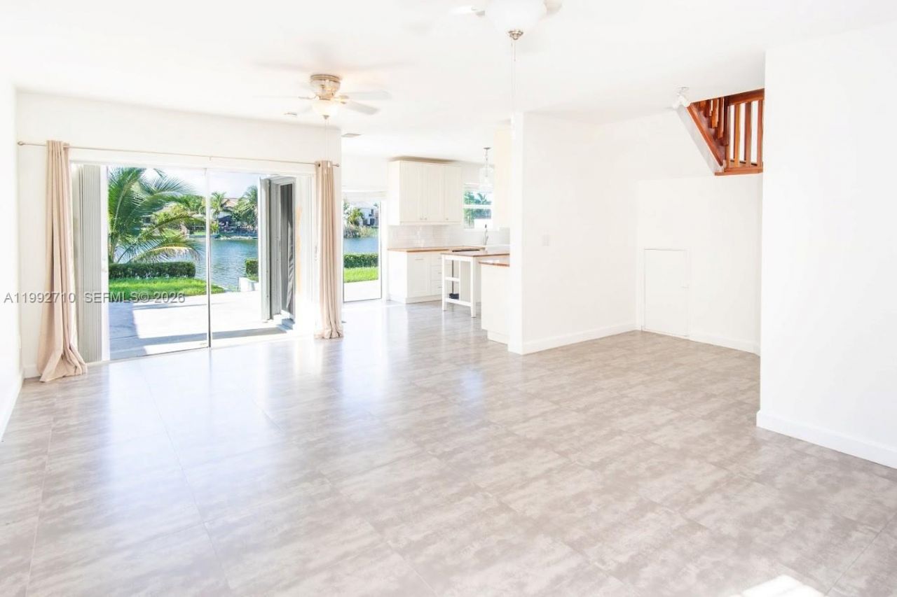 15511 SW 59th St, Miami, FL 33193 Photo