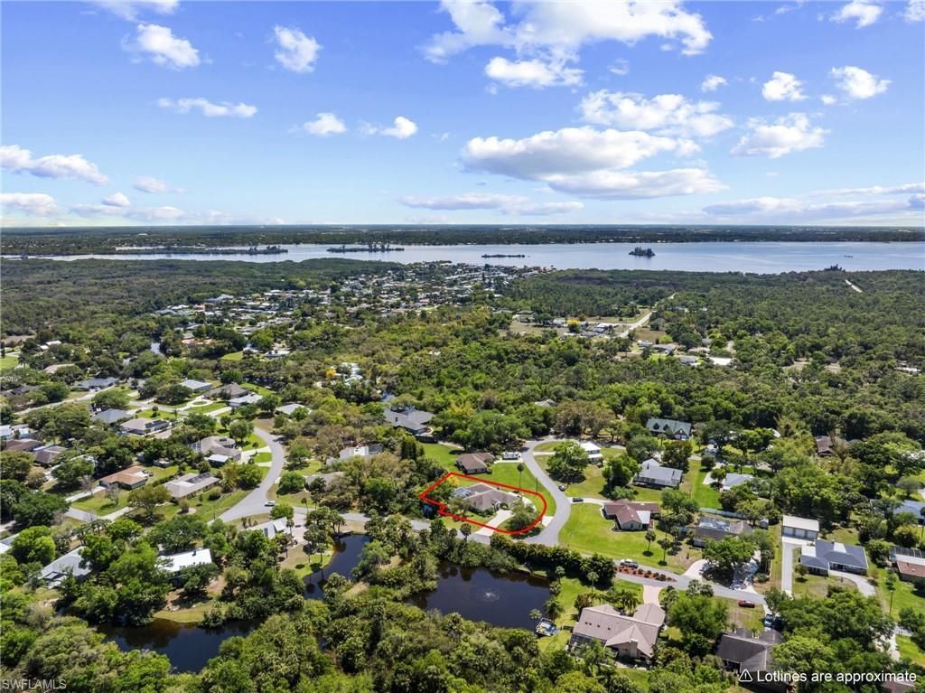 7294 Pelas Cir, North Fort Myers, FL 33917 Photo