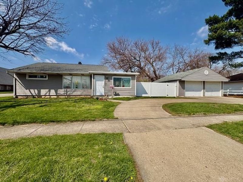 2151 S Smithville Road, Kettering, OH 45420 Photo 4