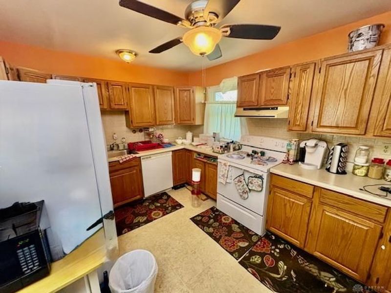 2151 S Smithville Road, Kettering, OH 45420 Photo 8