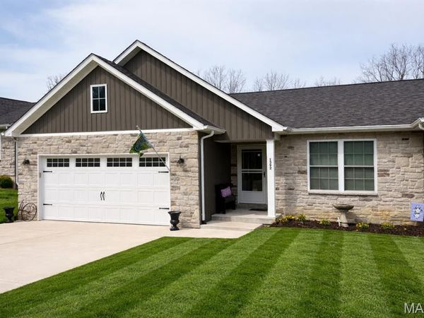 1592 Hickory Landing, De Soto, MO 63020