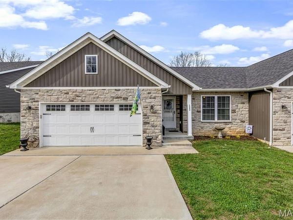 1592 Hickory Landing, De Soto, MO 63020