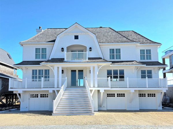 785 Dune Road, Westhampton Dunes, NY 11978