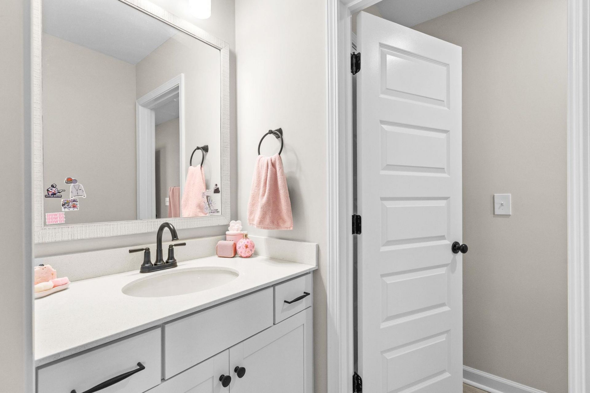 136 Azure Loop  Photo 43