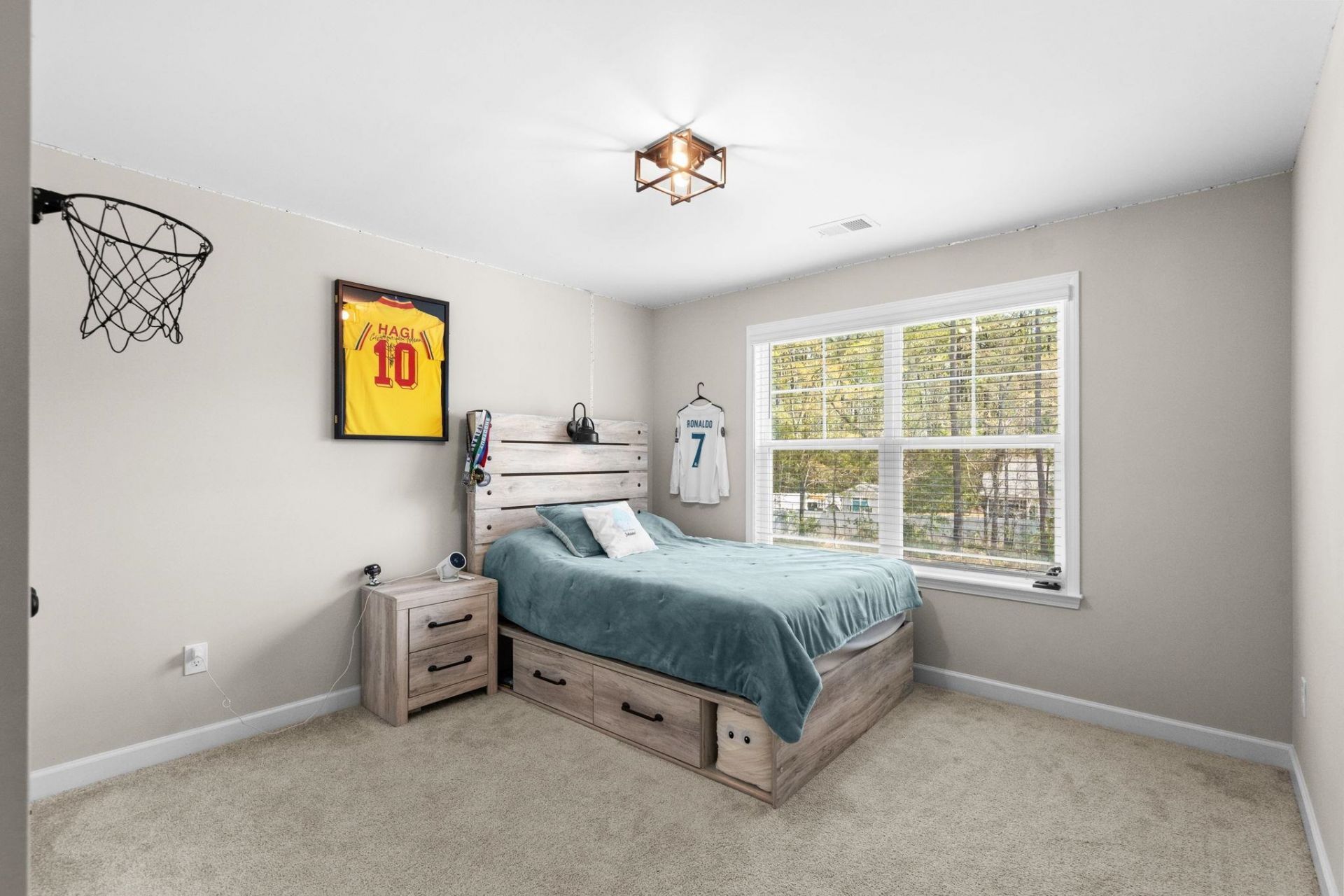 136 Azure Loop  Photo 45