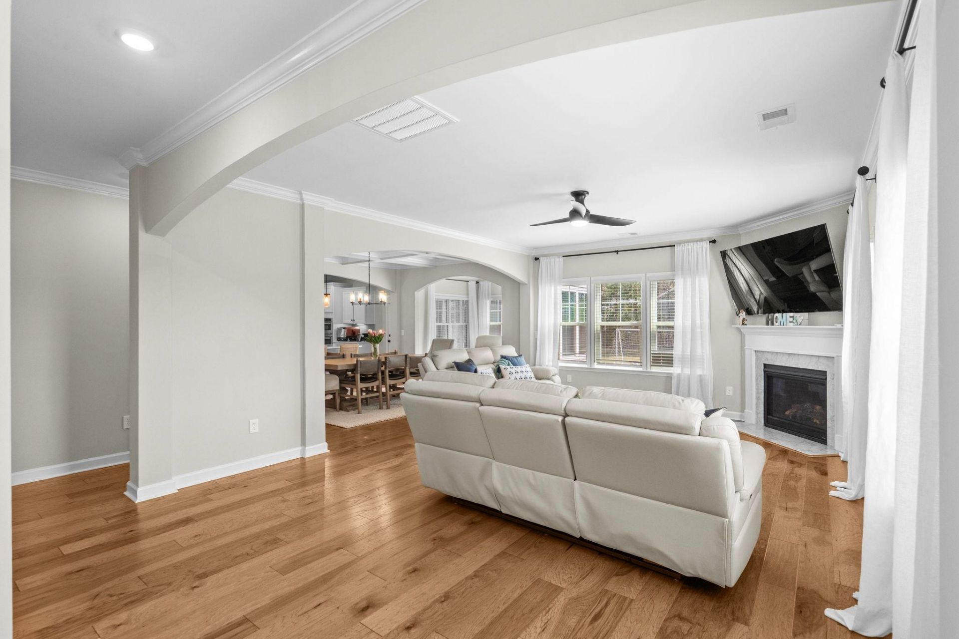 136 Azure Loop  Photo 5