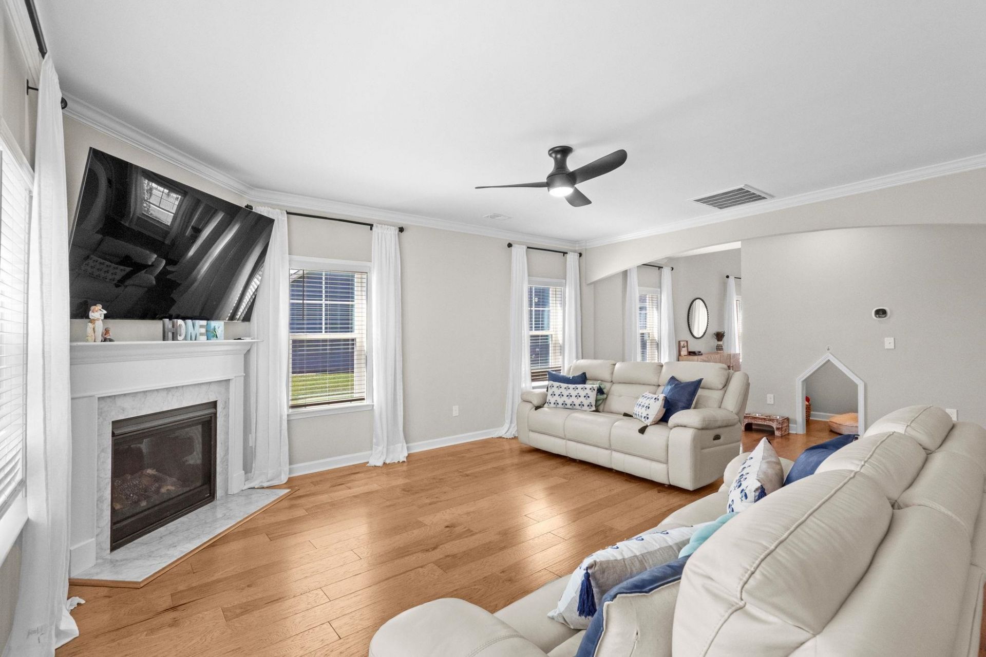 136 Azure Loop  Photo 7