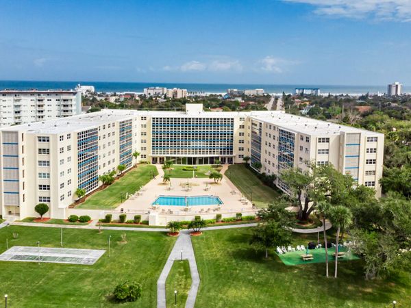 1224 S Peninsula Drive, Unit 415, Daytona Beach, FL 32118