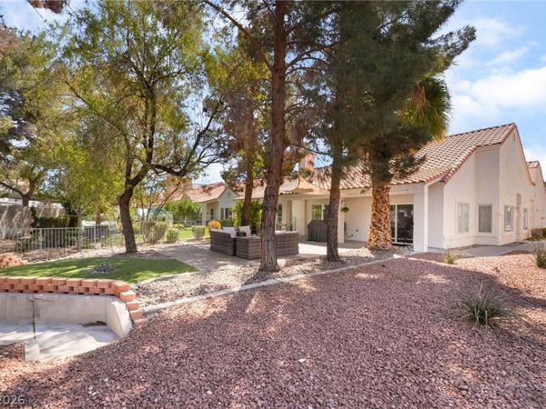 2246 Cassatt Drive , Henderson, NV 89074