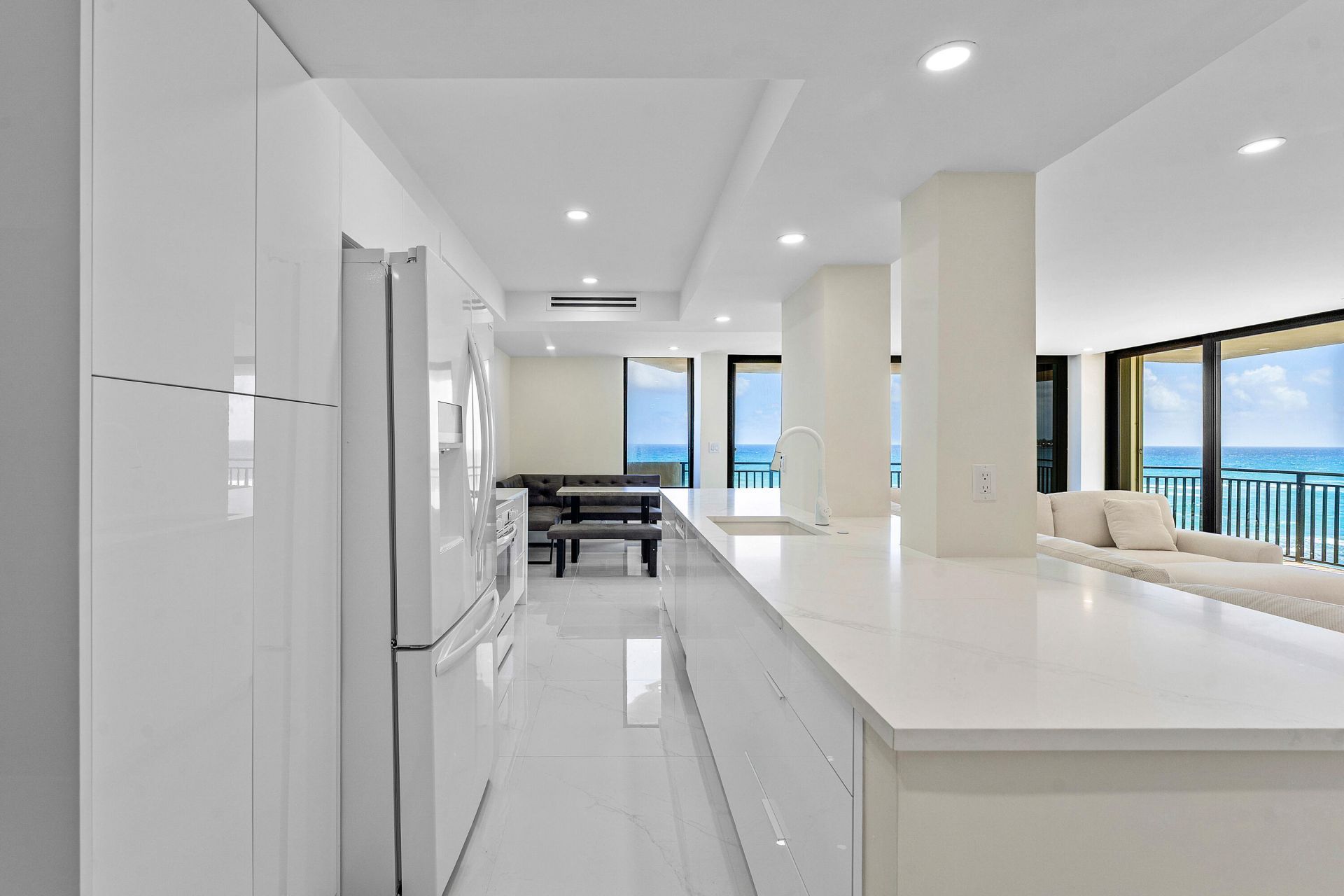 5460 N Ocean Drive, Unit 5b, Singer Island, FL 33404 Photo