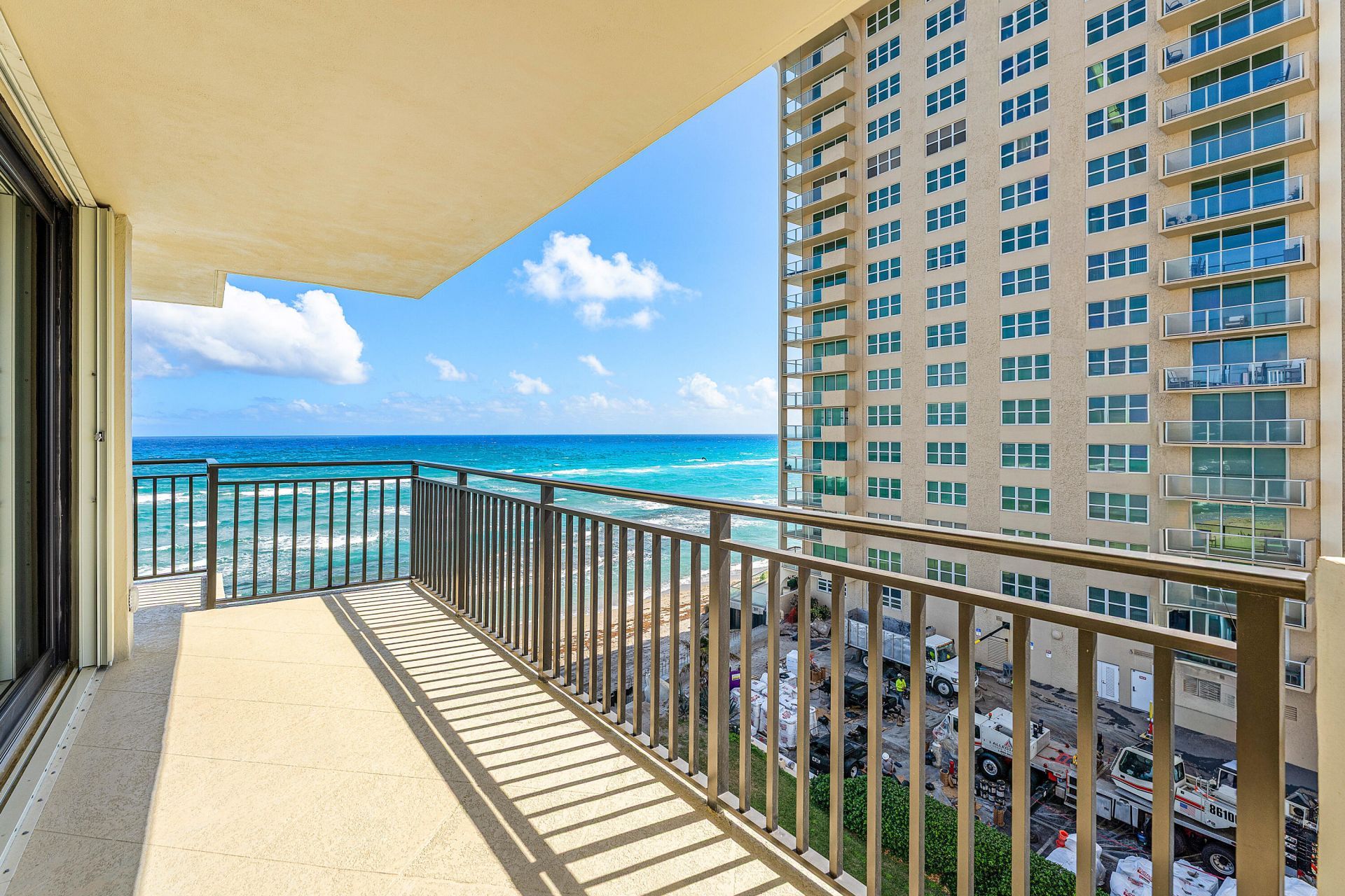 5460 N Ocean Drive, Unit 5b, Singer Island, FL 33404 Photo