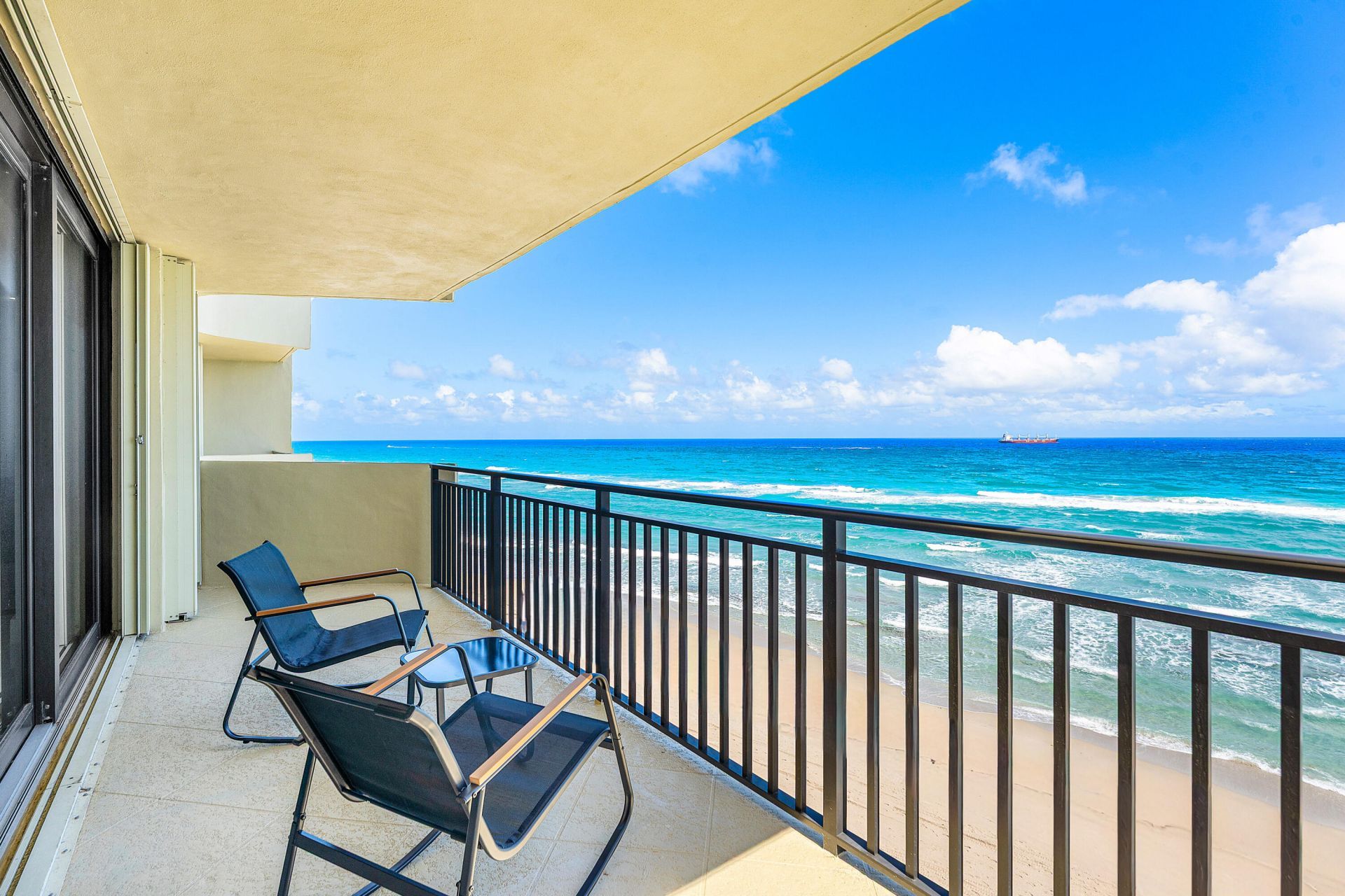 5460 N Ocean Drive, Unit 5b, Singer Island, FL 33404 Photo