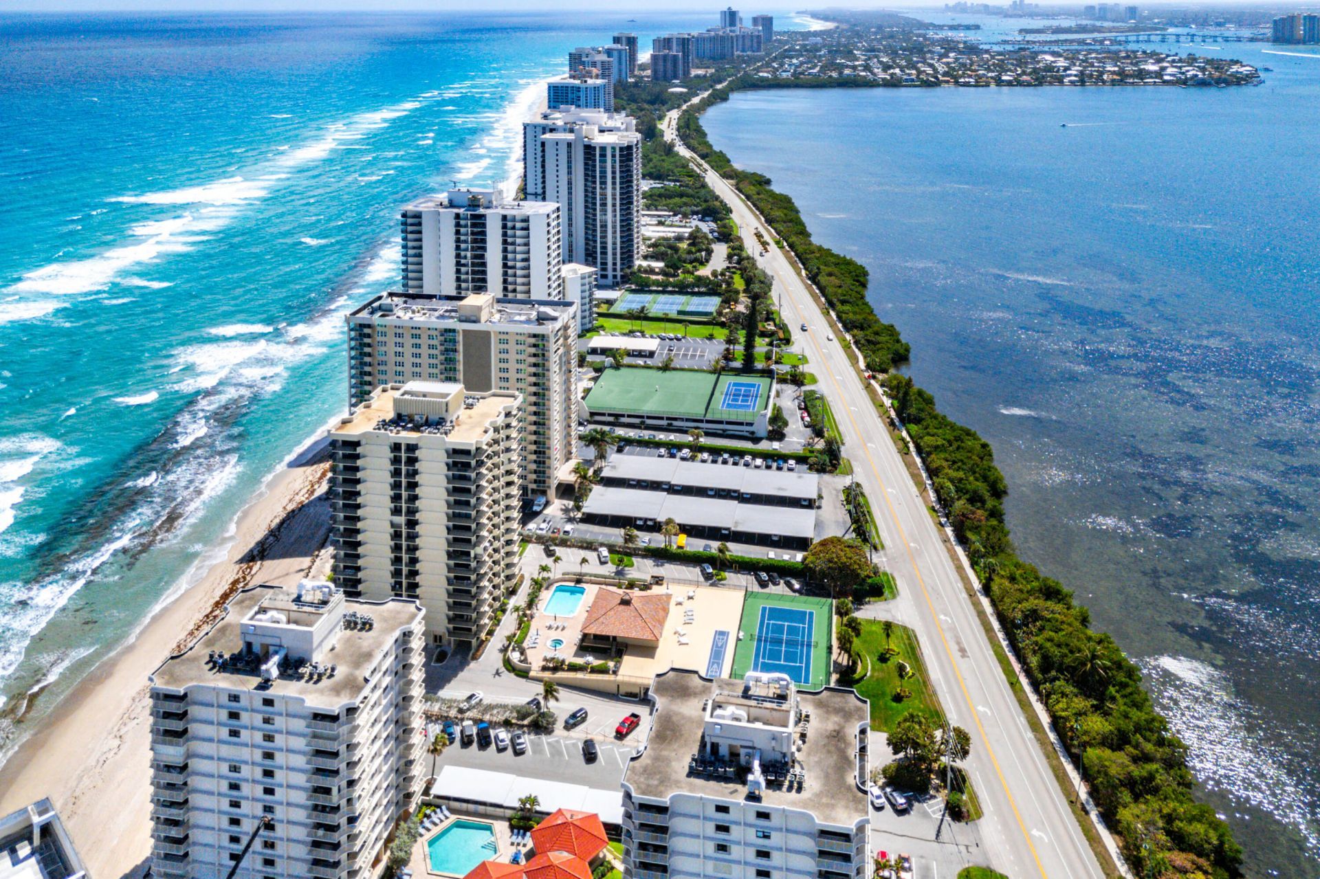 5460 N Ocean Drive, Unit 5b, Singer Island, FL 33404 Photo