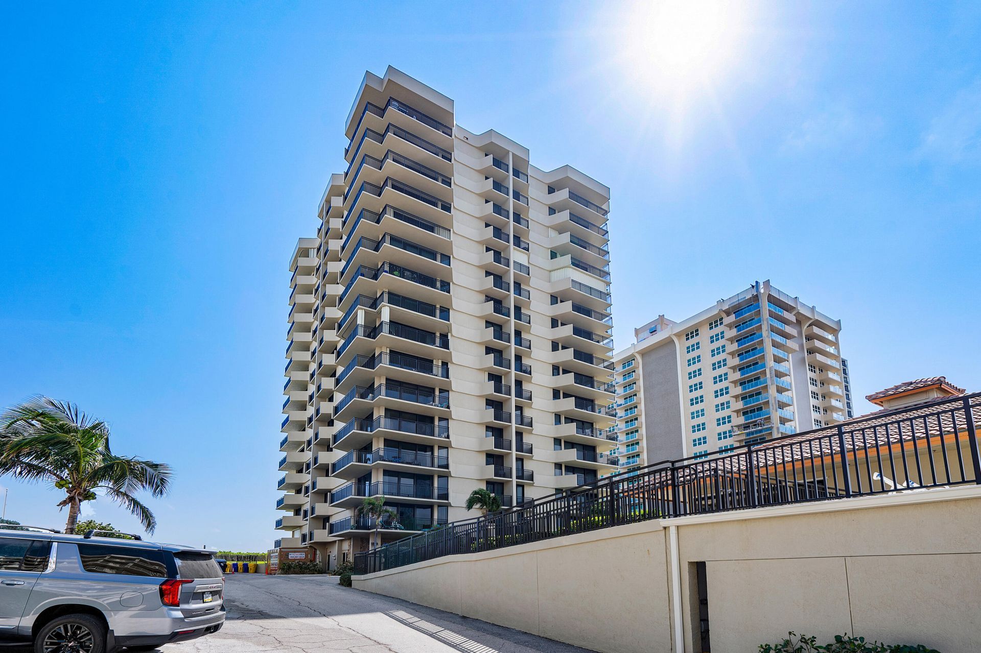 5460 N Ocean Drive, Unit 5b, Singer Island, FL 33404 Photo