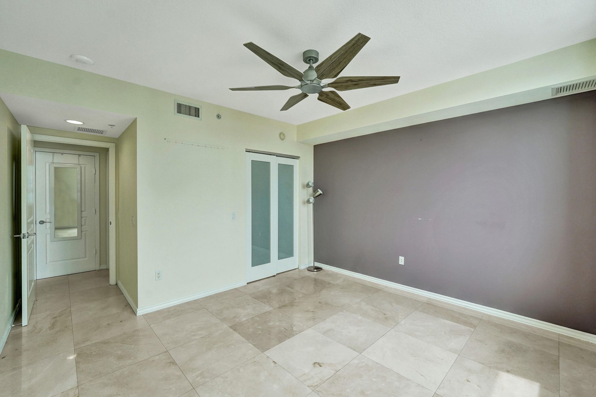 350 SE 2nd Street, Unit 2480, Fort Lauderdale, FL 33301 Photo
