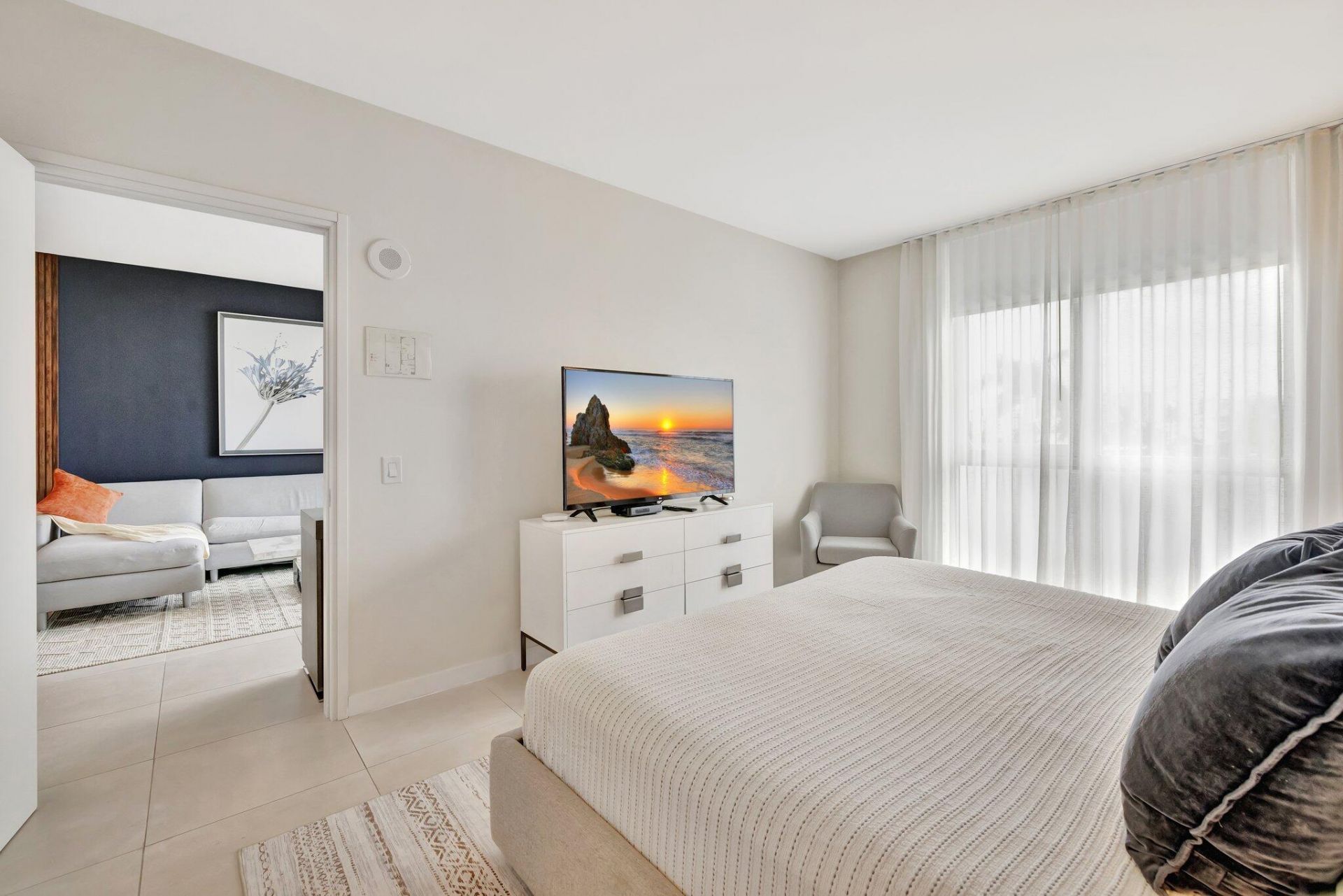 401 N Birch Road, Unit 409, Fort Lauderdale, FL 33304 Photo