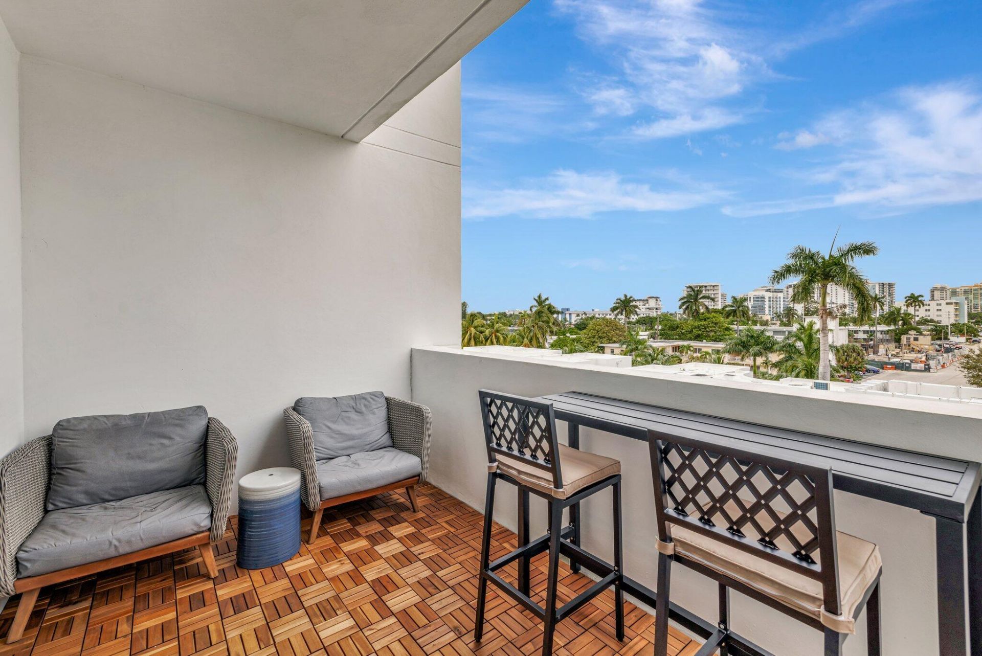 401 N Birch Road, Unit 409, Fort Lauderdale, FL 33304 Photo