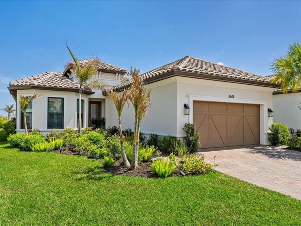 9959 SW Cloister Drive, Port St. Lucie, FL 34987