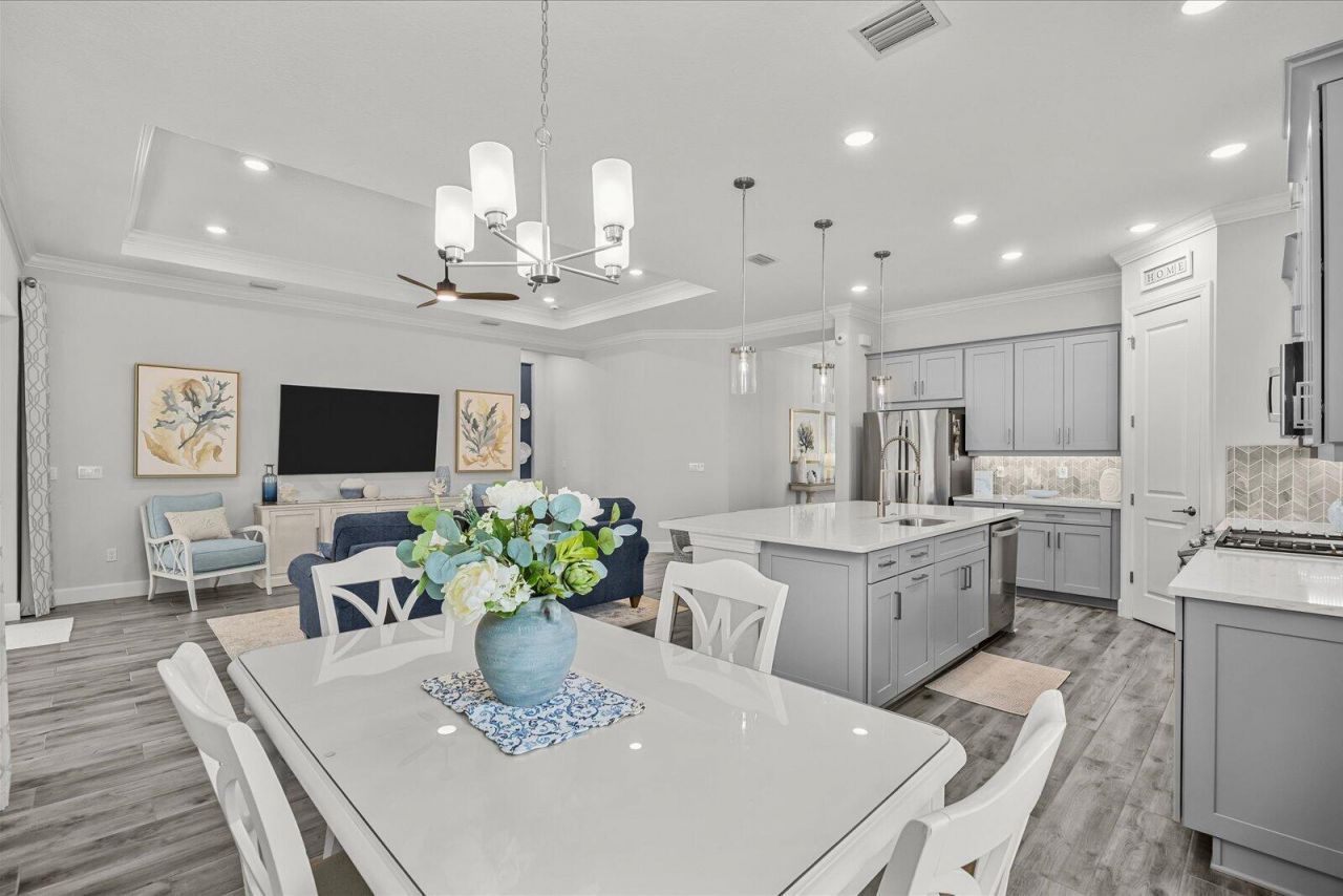 9959 SW Cloister Drive, Port Saint Lucie, FL 34987 Photo