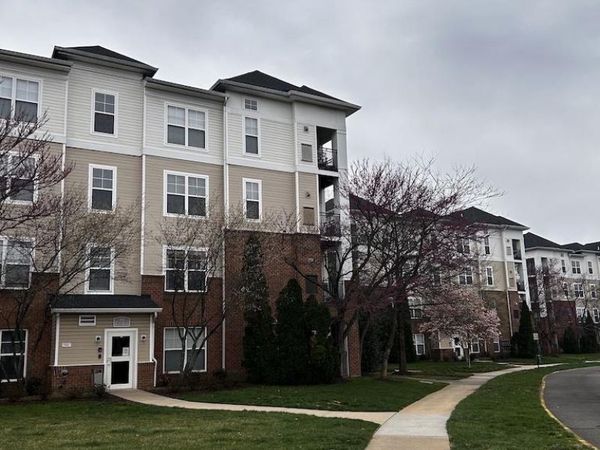 3810 LIGHTFOOT STREET, Unit 206, CHANTILLY, VA 20151
