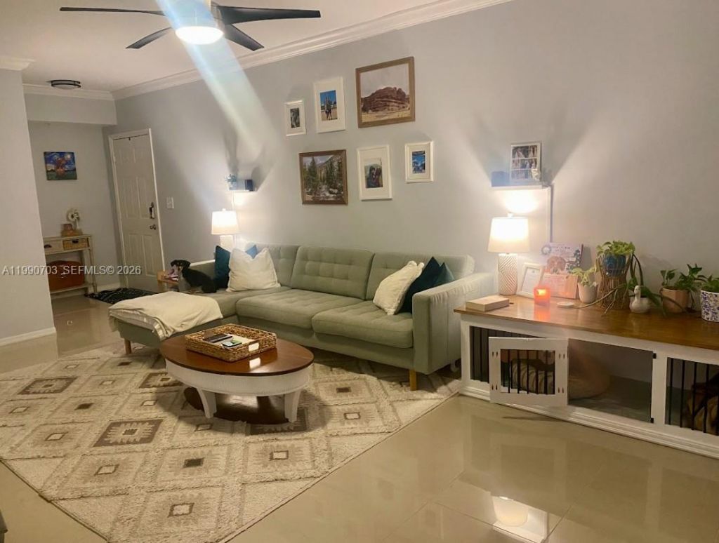 131 SW 117th Ave, Unit 8201, Pembroke Pines, FL 33025 Main Photo