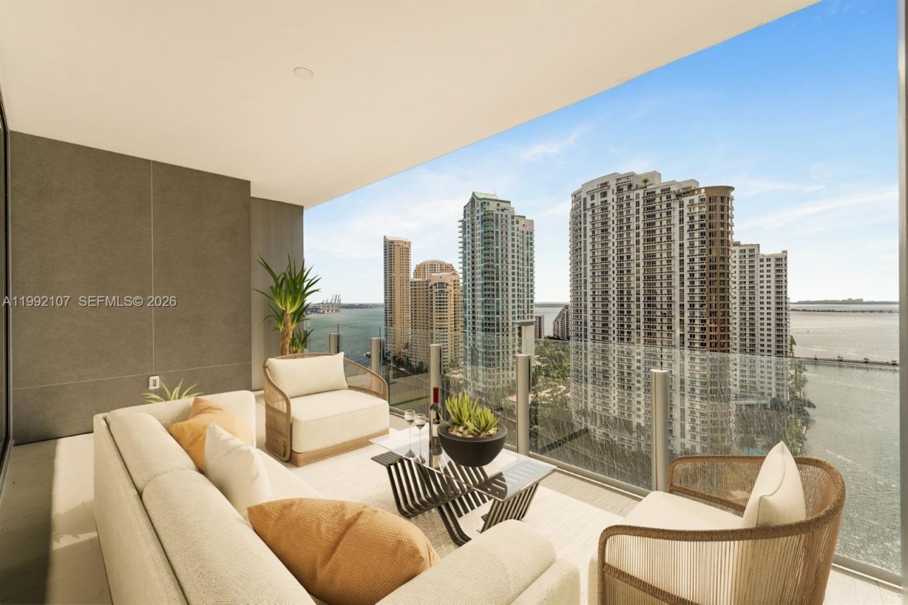 300 Biscayne Boulevard Way, Unit 2103C, Miami, FL 33131 Photo