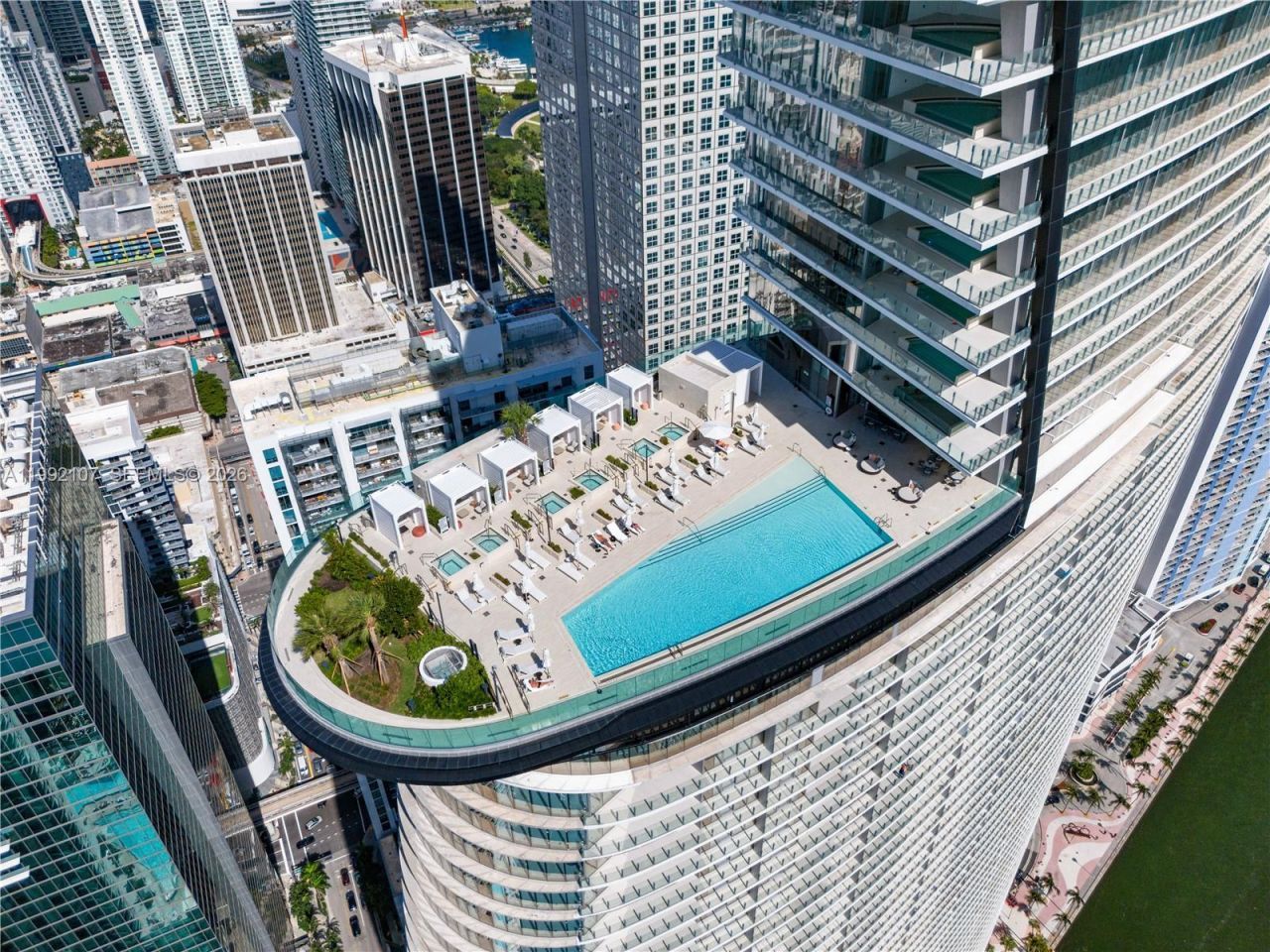 300 Biscayne Boulevard Way, Unit 2103C, Miami, FL 33131 Photo
