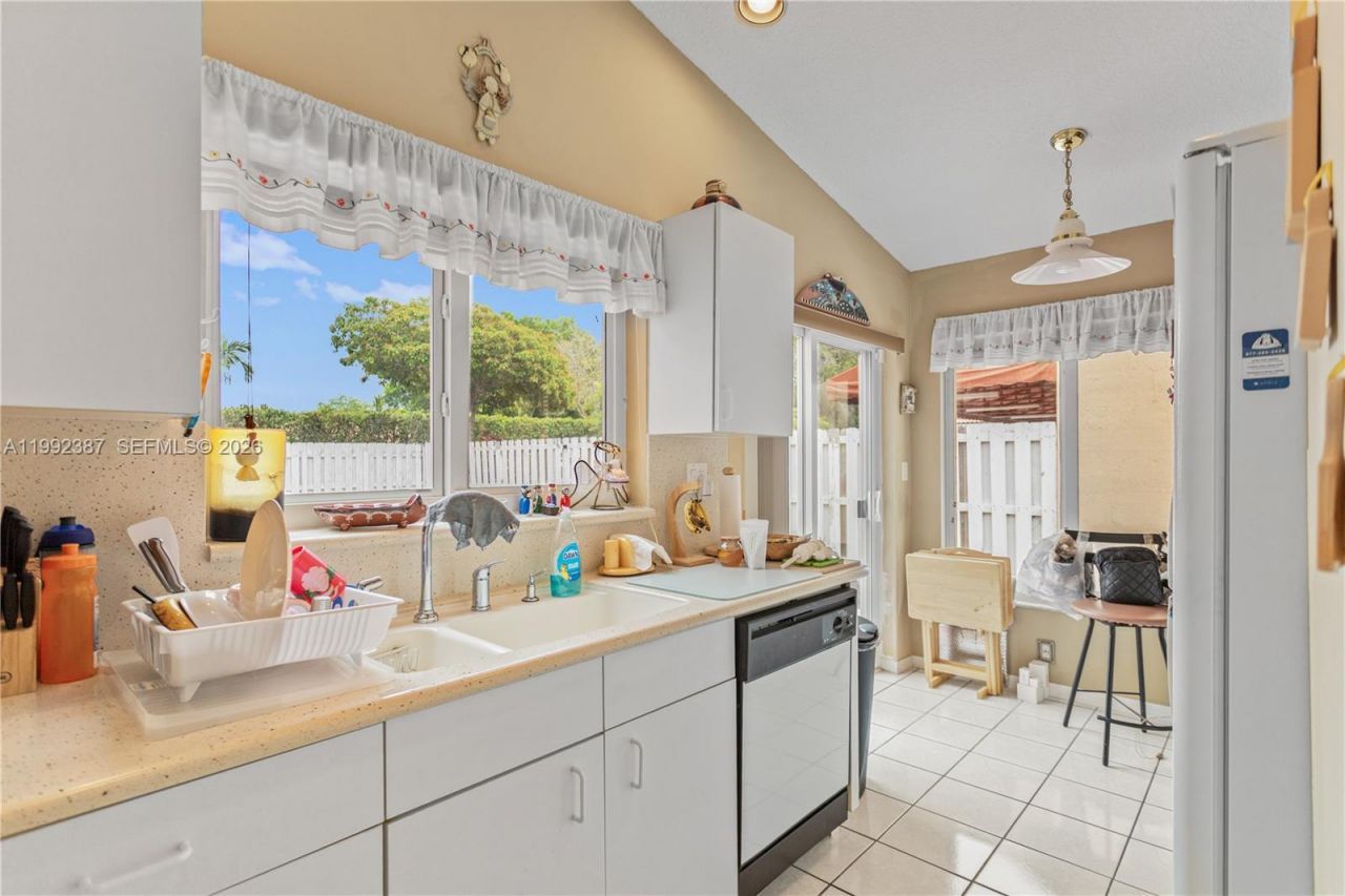 4105 SW 153rd Ave , Miramar, FL 33027 Photo