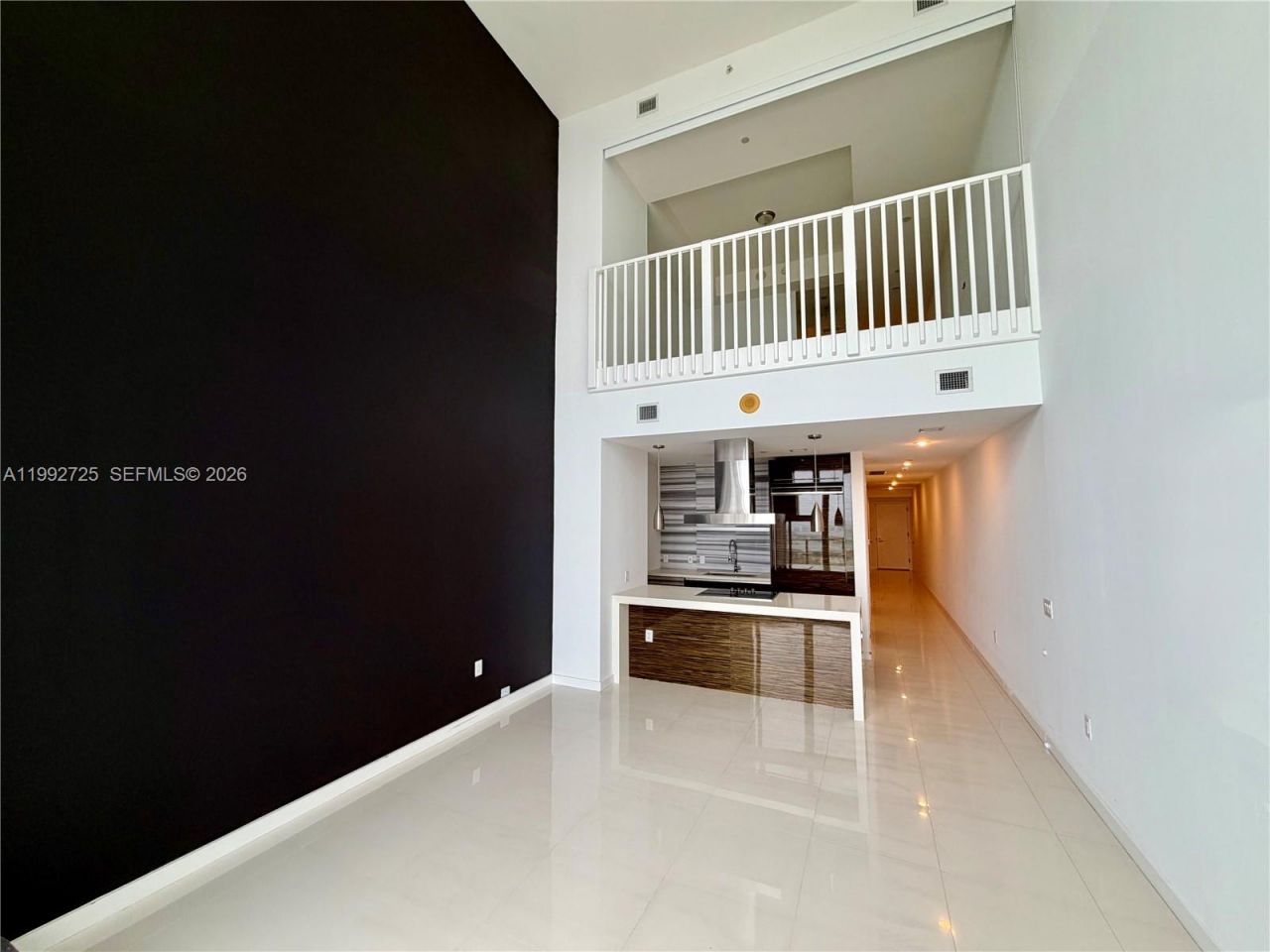 1100 Biscayne Blvd, Unit 4105, Miami, FL 33132 Photo