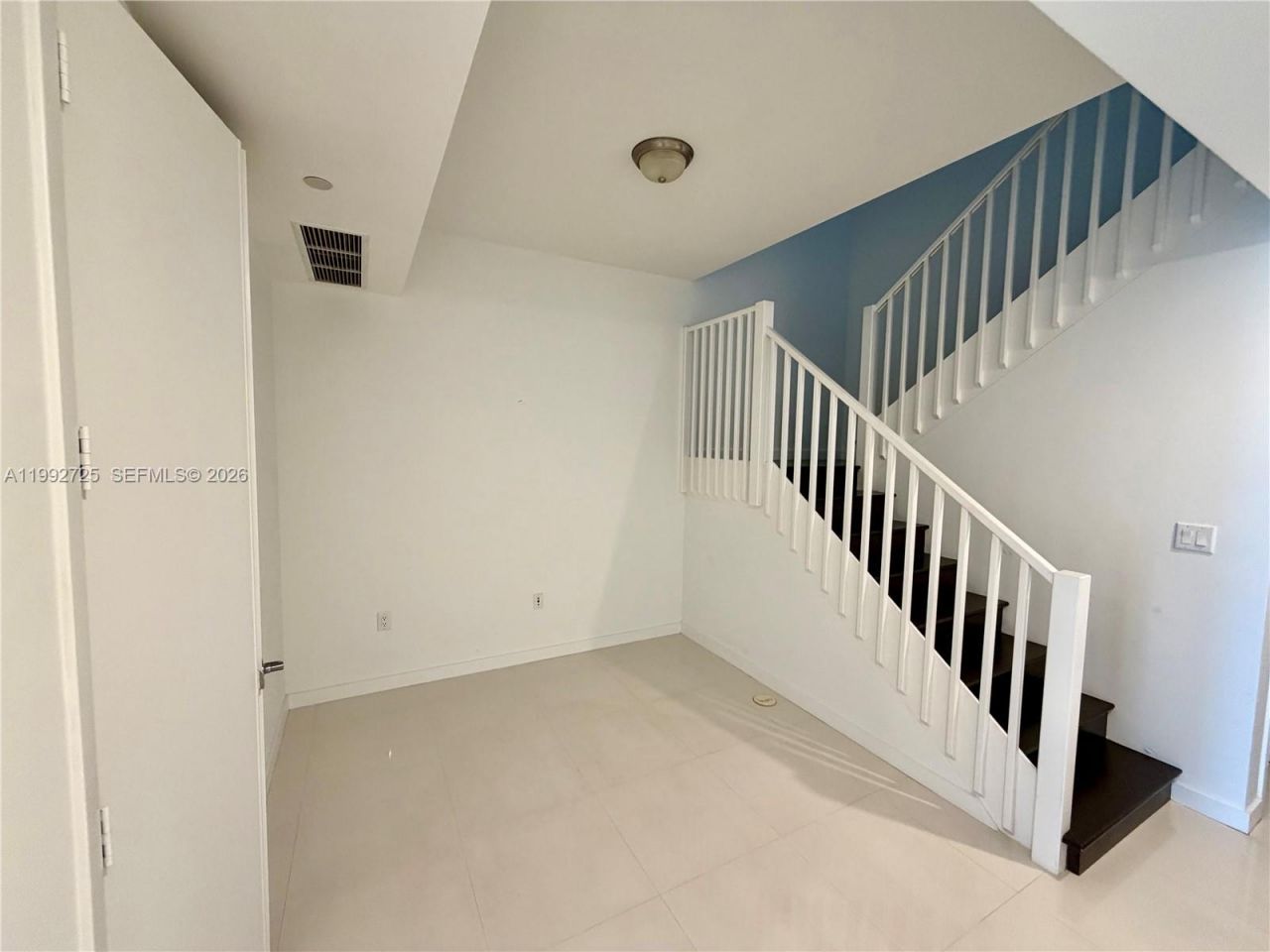 1100 Biscayne Blvd, Unit 4105, Miami, FL 33132 Photo