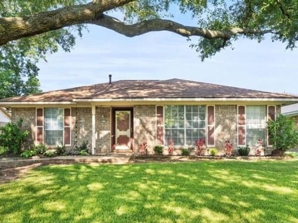 8649 Chalmette Drive , Shreveport, LA 71115