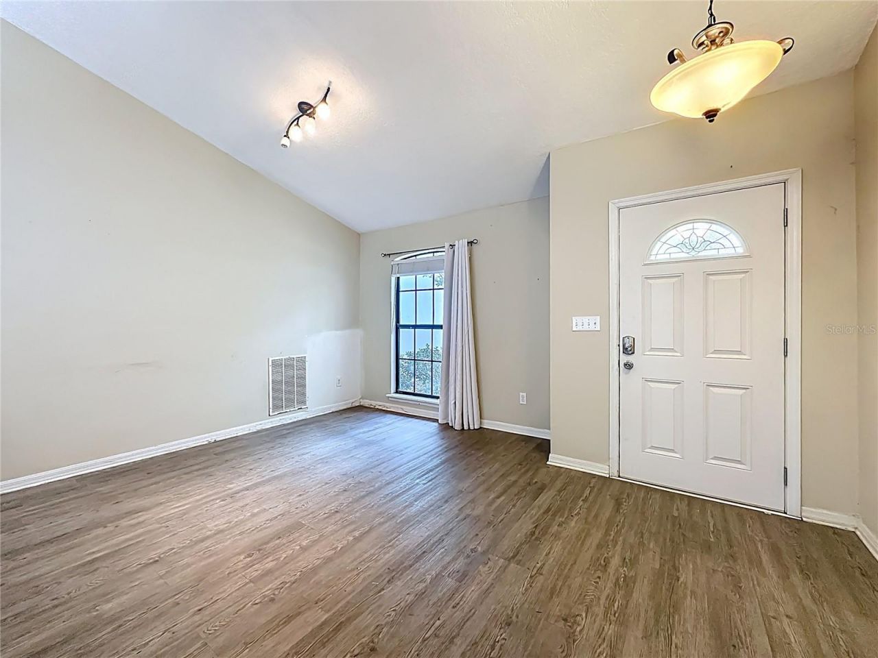 3371 Classic Oak Court , Orange Park, FL 32065 Photo