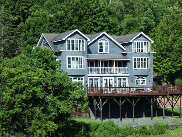 4223 NY State Route 97, Barryville, NY 12719