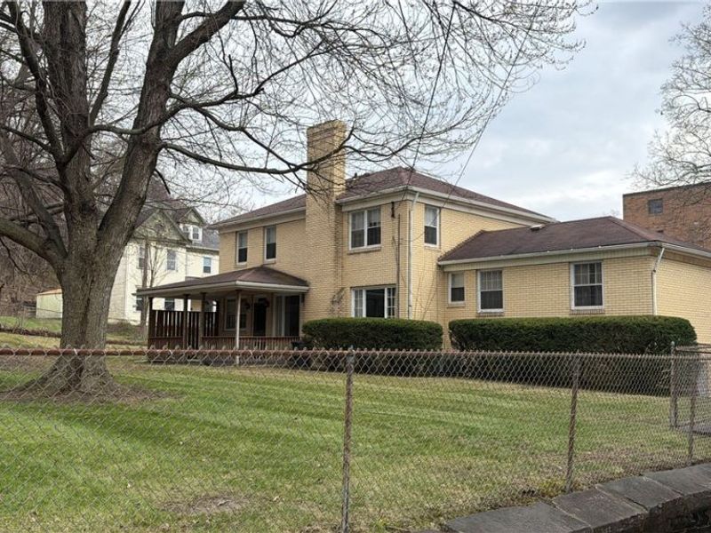 615 E 4th Street, East Liverpool, OH 43920 Photo 3