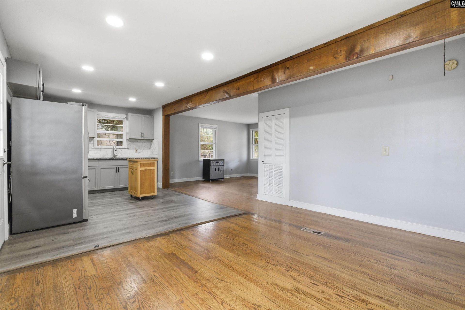 108 Waterford Drive  Photo 16