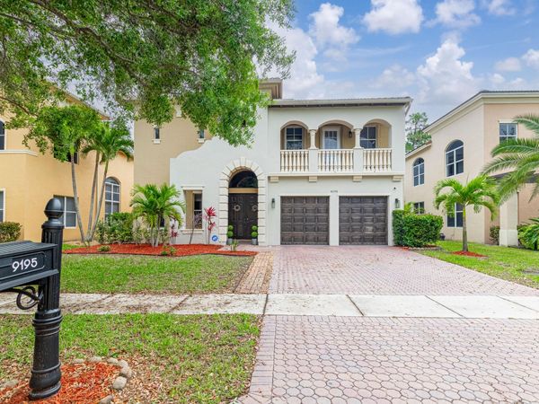 9195 Nugent Trail, West Palm Beach, FL 33411