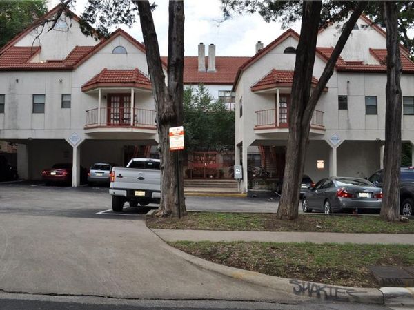 706 W 22nd ST W, Unit 305, Austin, TX 78705