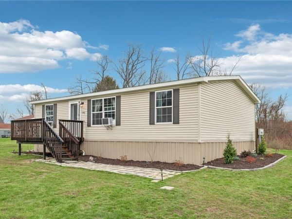 996 Monaca Rd, Monaca, PA 15061