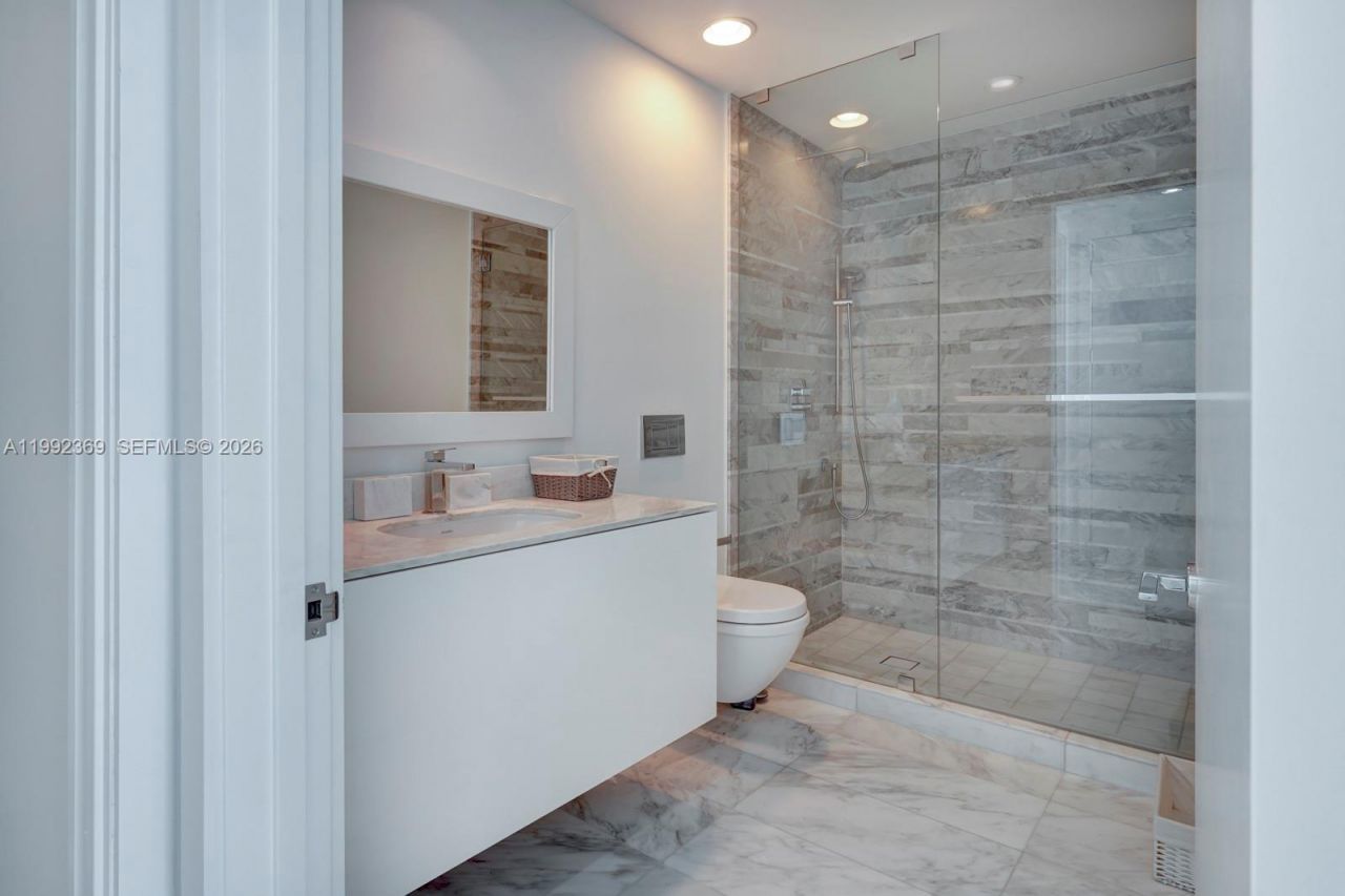 10203 Collins Ave, Unit 1005, Bal Harbour, FL 33154 Photo