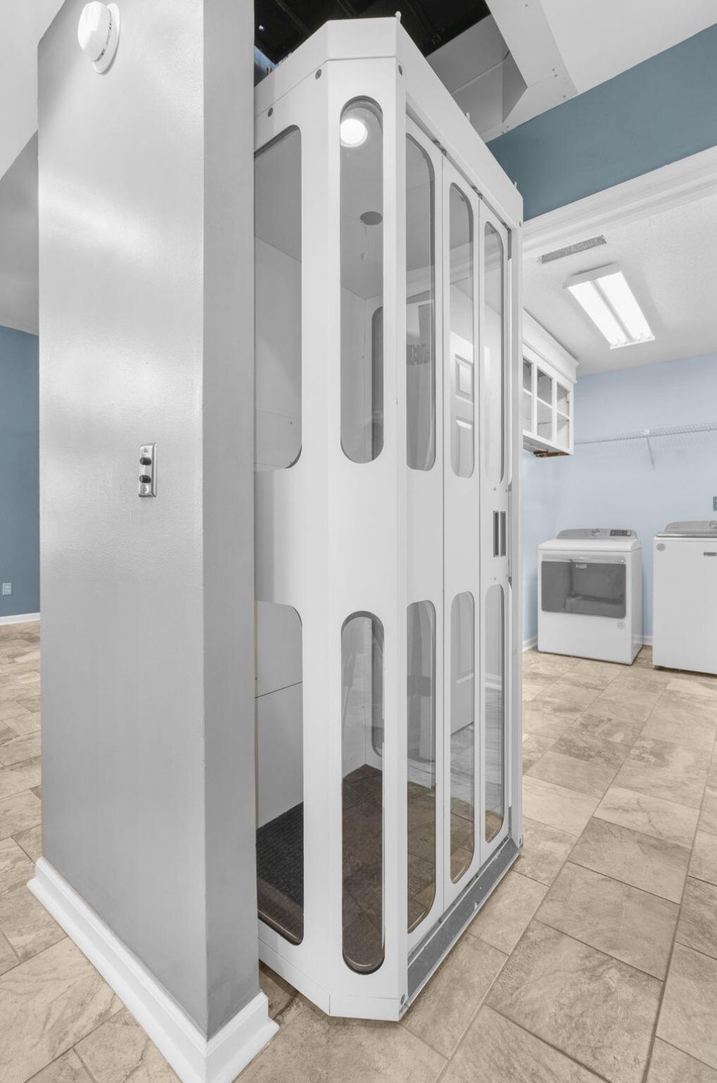 132 Knightsbridge Drive Photo 18