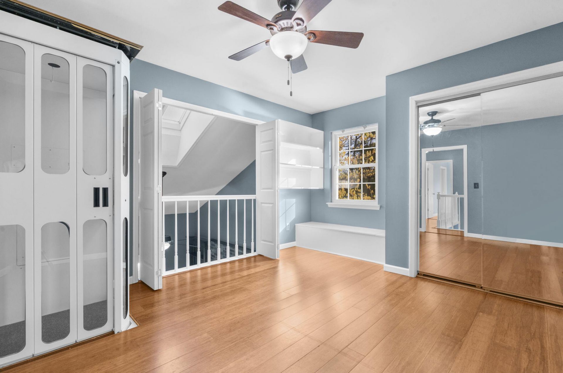 132 Knightsbridge Drive Photo 24