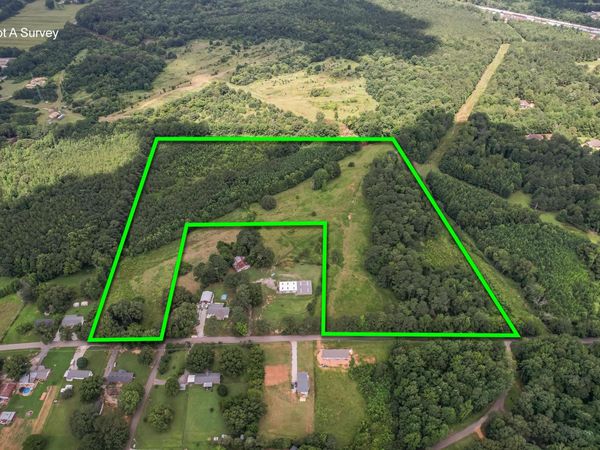 Box Chapel Road, Corinth, MS 38834