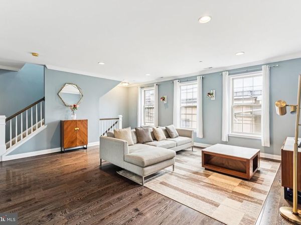 109 SURGEON GENERAL COURT, PHILADELPHIA, PA 19146