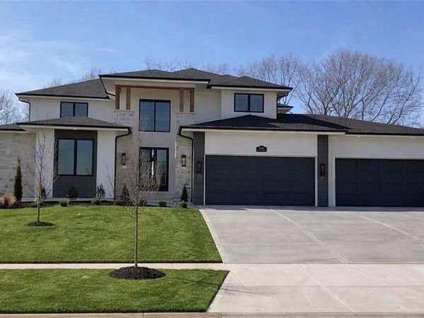 9606 W 175th Terrace, Overland Park, KS 66221