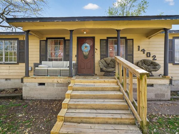 1402 E Hayes Street, Okmulgee, OK 74447