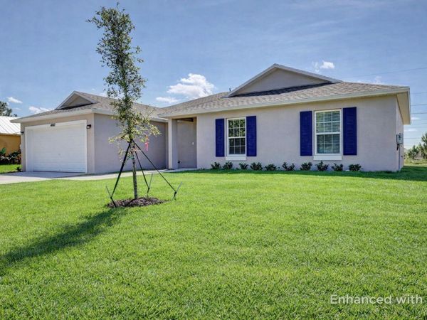 5314 NW Milner Drive, Port St. Lucie, FL 34983